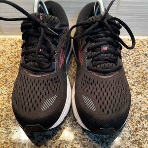 Black Running Sneakers with Pink Accents
